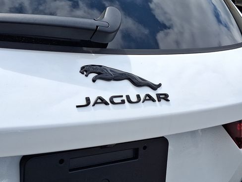 Used 2026 Jaguar F-PACE R-Dynamic S AWD/4WD image 30