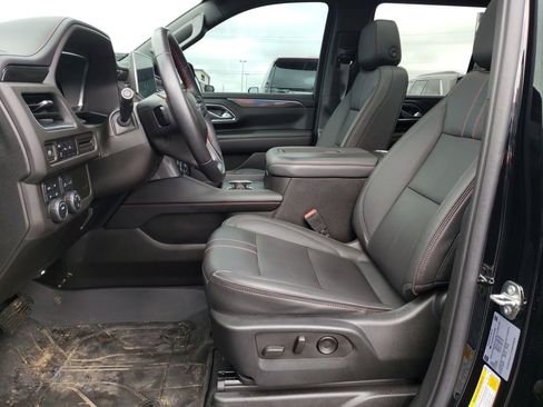 Used 2023 Chevrolet Tahoe RST image 9