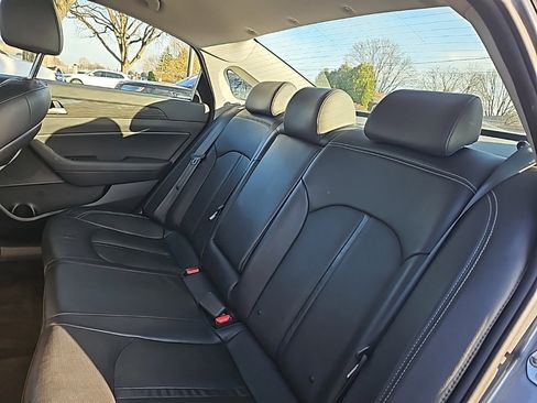 Used 2018 Hyundai Sonata Limited image 37