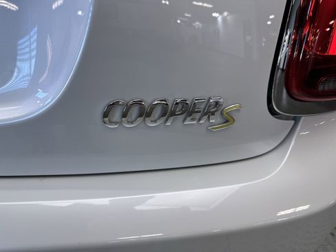 Certified 2024 MINI Cooper SE image 24