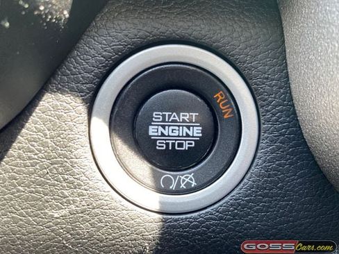 Used 2019 RAM 2500 Tradesman AWD/4WD image 9