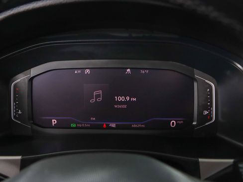 Used 2020 Volkswagen Atlas Cross Sport SEL Premium R-Line image 15