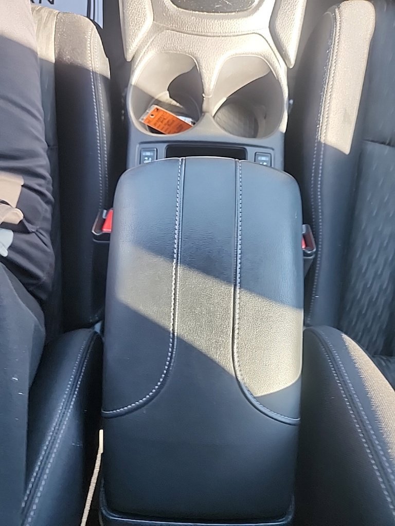 Used 2018 Nissan Rogue SV AWD/4WD image 21