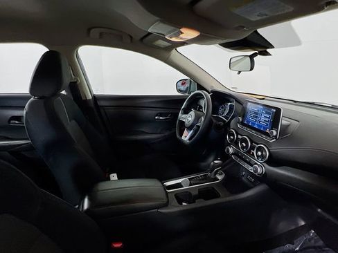 Used 2024 Nissan Sentra SV w/ Trunk Package image 22