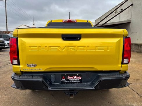 Used 2023 Chevrolet Colorado Trail Boss w/ Technology Package AWD/4WD image 5