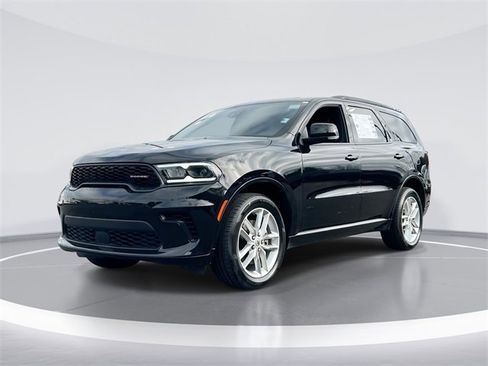 Used 2024 Dodge Durango GT image 1