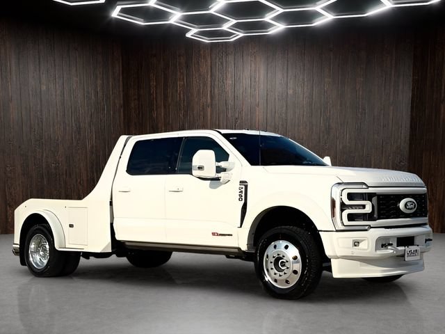 New 2025 Ford F450 Platinum AWD/4WD image 1