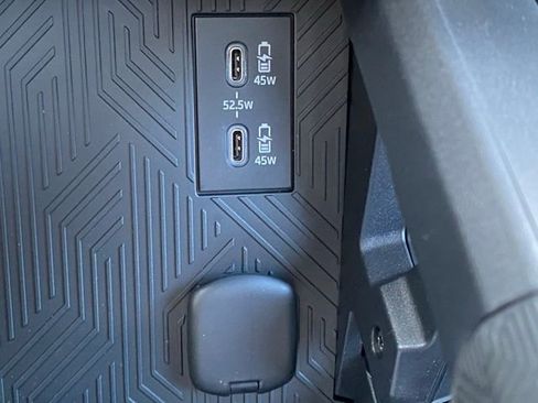 Used 2026 Toyota Tacoma TRD Off-Road w/ TRD Off Road Premium Package image 28