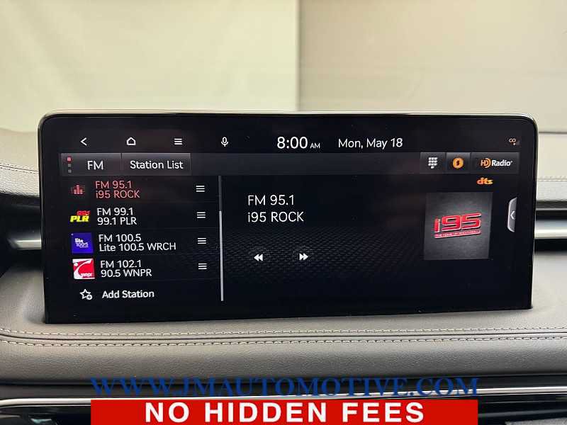 Used 2023 Genesis G70 2.0T AWD/4WD image 22