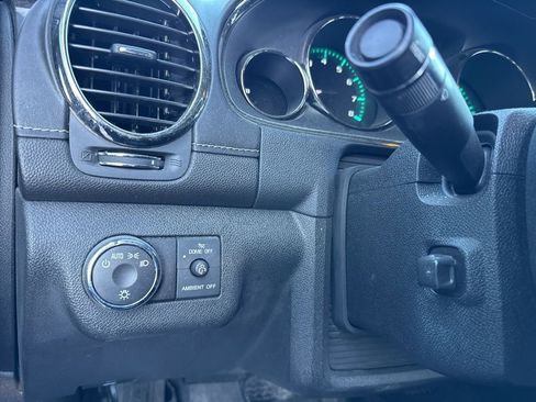 Used 2015 Buick Enclave Premium w/ Experience Buick Package image 24