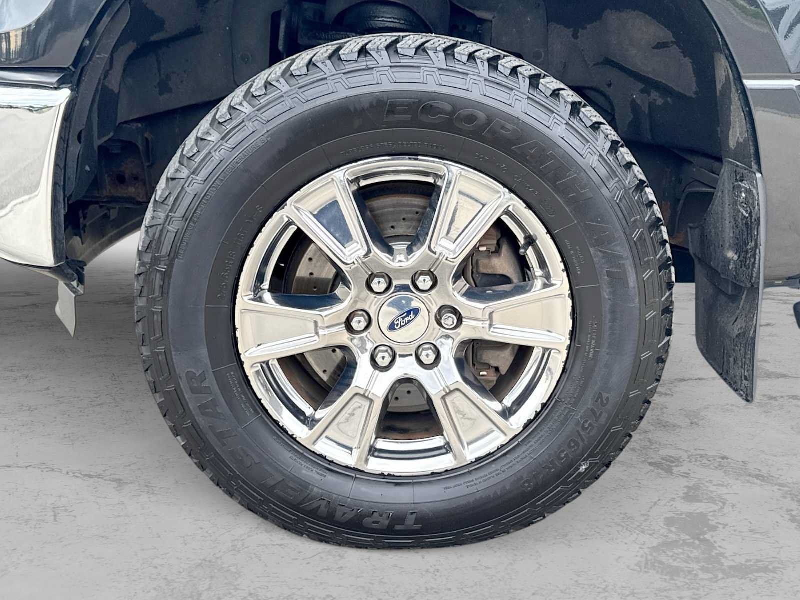 Used 2015 Ford F150 XLT w/ Equipment Group 302A Luxury AWD/4WD image 13