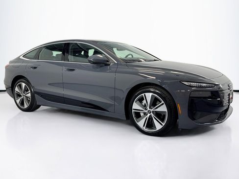 Used 2025 Audi A6 e-tron Premium Plus w/ Premium Plus image 3