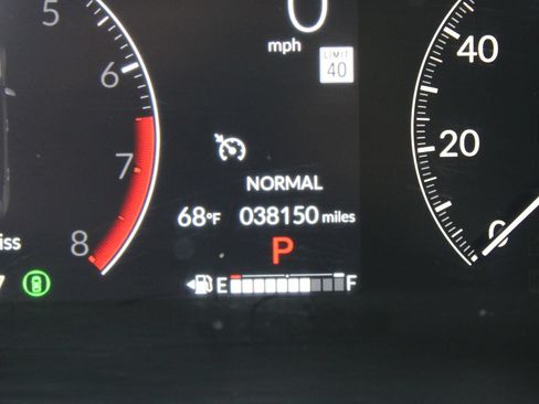 Used 2025 Honda CR-V EX-L image 13