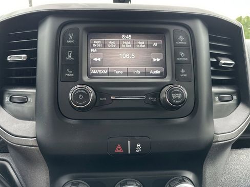 Certified 2024 RAM 2500 Tradesman w/ Chrome Appearance Group AWD/4WD image 11