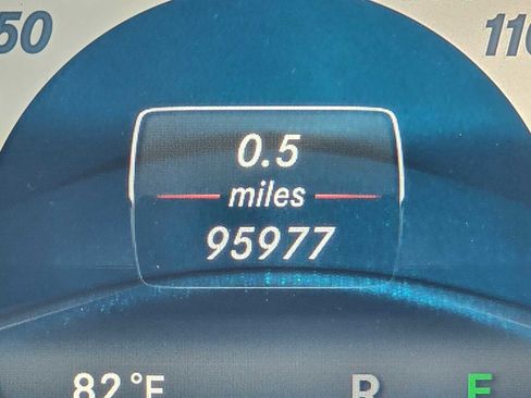 Used 2018 Mercedes-Benz CLS 550 image 27