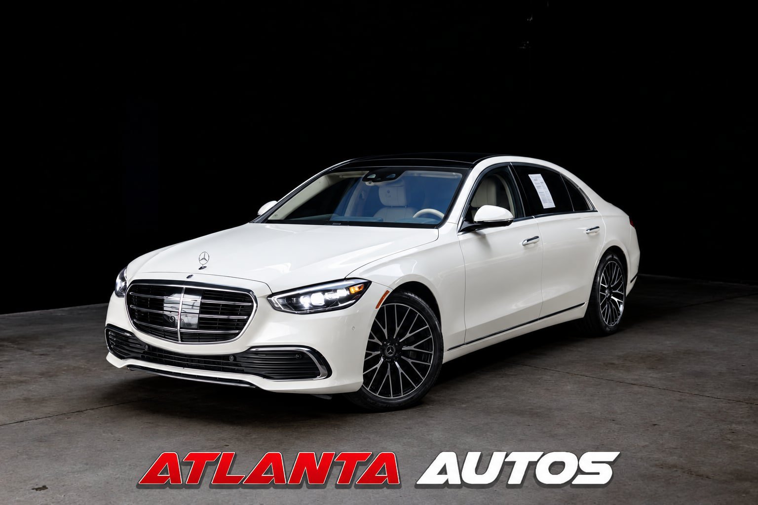 Used 2022 Mercedes-Benz S 580 4MATIC Sedan image 1