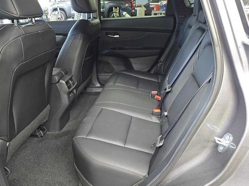 Used 2025 Nissan Murano SL AWD/4WD image 13