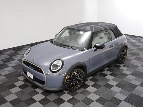 Certified 2025 MINI Cooper S FWD image 2
