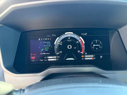 New 2026 Toyota Tundra Platinum AWD/4WD image 15