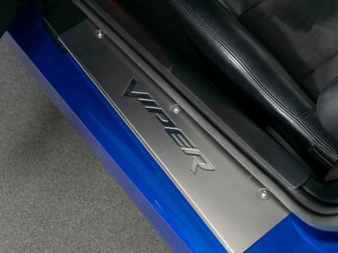 Used 2010 Dodge Viper SRT-10 w/ Protection Group RWD image 15