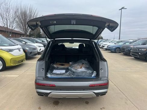 New 2026 Audi Q7 3.0T Prestige AWD/4WD image 10