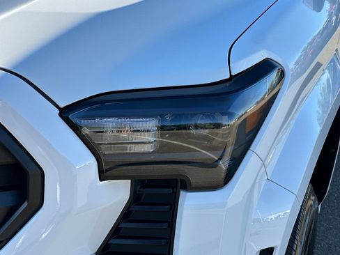Certified 2025 Toyota Tacoma SR5 image 52