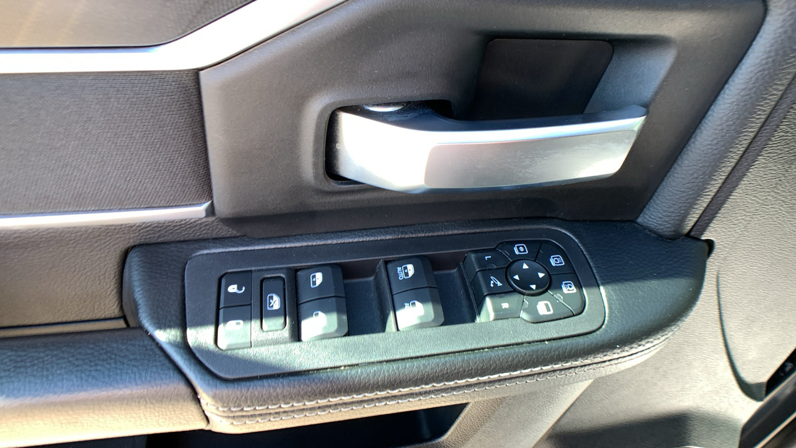 Used 2026 RAM 2500 Big Horn AWD/4WD image 13