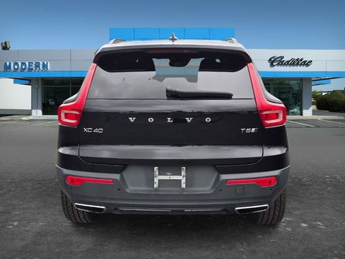 Used 2019 Volvo XC40 T5 R-Design AWD/4WD image 4