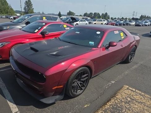 Used 2020 Dodge Challenger R/T Scat Pack RWD image 3