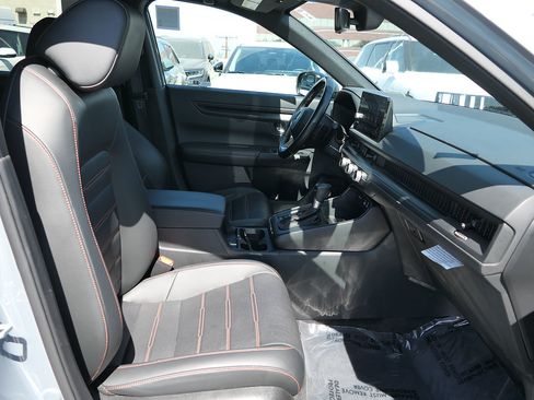 Used 2025 Honda CR-V Sport-L image 26