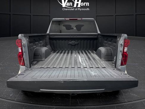 Used 2024 Chevrolet Silverado 1500 LT image 14