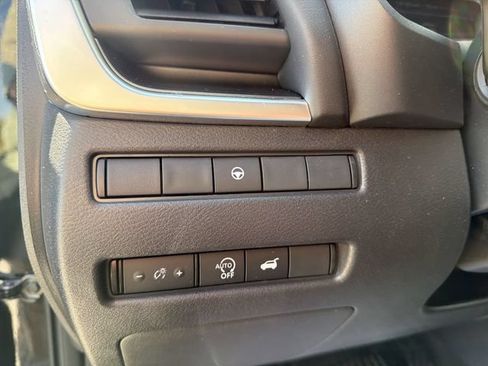 Certified 2023 Nissan Rogue SV w/ SV Premium B Package AWD/4WD image 17