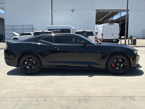 Used 2021 Chevrolet Camaro LT w/ RS Package RWD image 6
