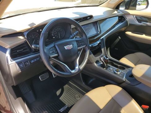 Used 2020 Cadillac XT6 Sport w/ Platinum Package AWD/4WD image 20