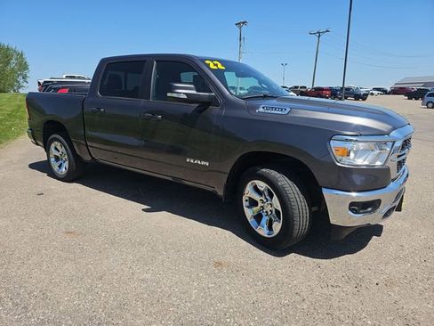 Used 2022 RAM 1500 Big Horn AWD/4WD image 7