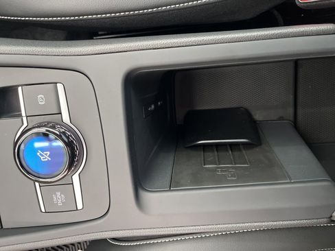 New 2026 Volkswagen Tiguan SE R-Line AWD/4WD image 24