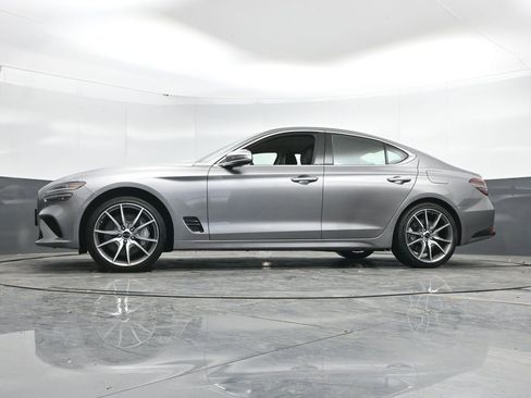 Used 2025 Genesis G70 2.5T image 49