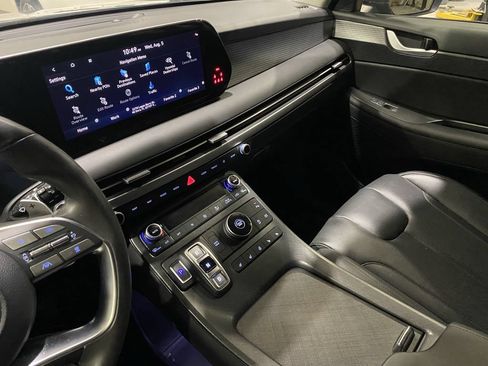 Used 2022 Genesis GV70 3.5T Sport w/ Sport Prestige Package AWD/4WD image 8