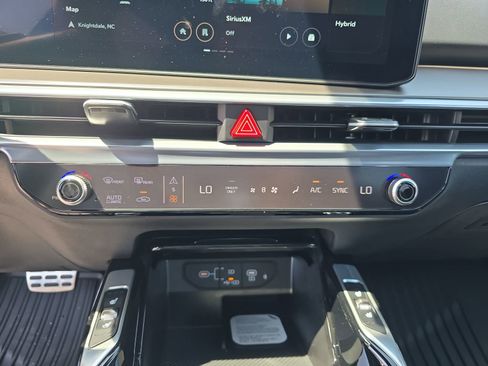 New 2026 Kia Sorento SX Prestige image 23