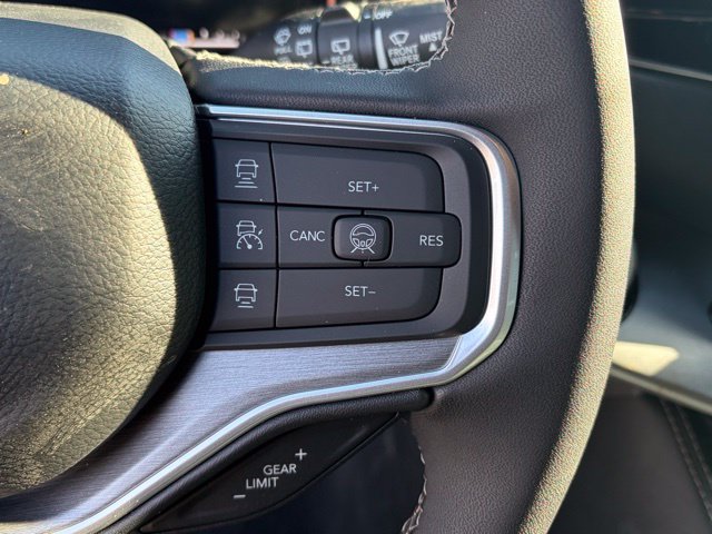 New 2026 Jeep Grand Wagoneer Limited AWD/4WD image 19