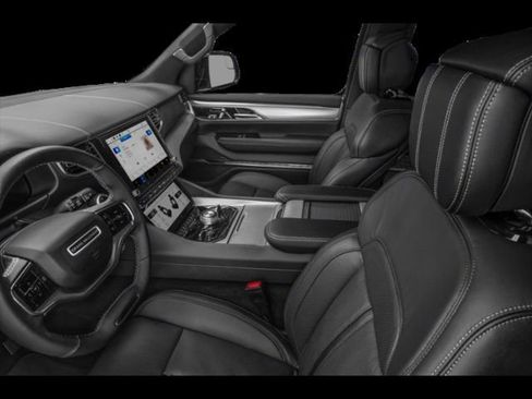 Used 2024 Jeep Grand Wagoneer L Series III w/ HD Trailer Tow Package image 6