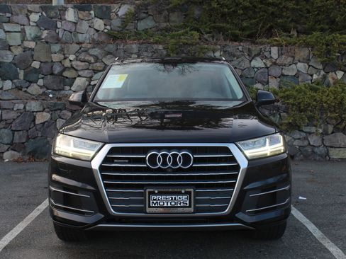 Used 2017 Audi Q7 2.0T Premium Plus w/ Premium Plus Package image 3
