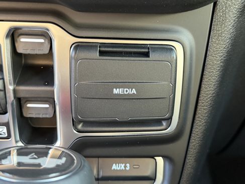 New 2026 Jeep Wrangler Unlimited Rubicon image 30