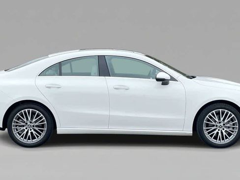 Used 2025 Mercedes-Benz CLA 250 4MATIC image 6
