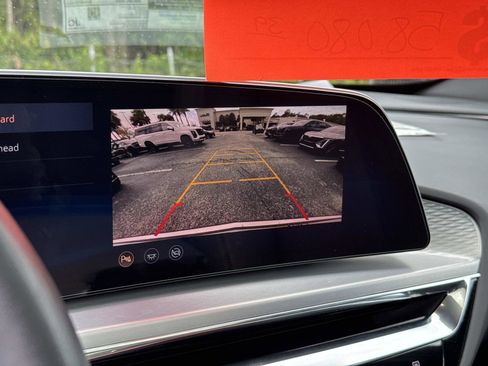 New 2025 Cadillac Lyriq Luxury image 25