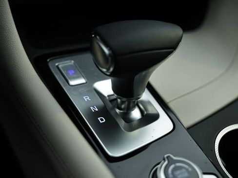 New 2026 Genesis G70 2.5T image 40