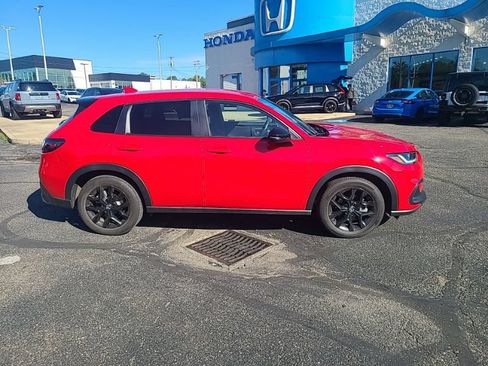 Used 2024 Honda HR-V Sport image 6
