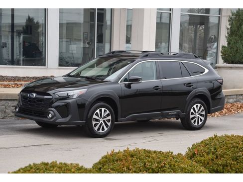 Certified 2025 Subaru Outback Premium w/ Popular Package #1A image 7