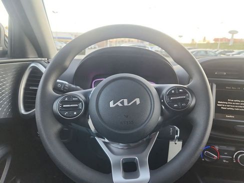 New 2025 Kia Soul LX image 13