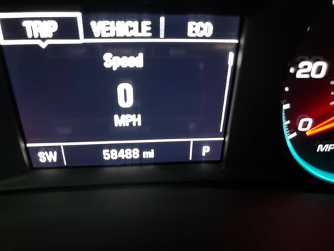 Used 2018 Chevrolet Equinox LT AWD/4WD image 24